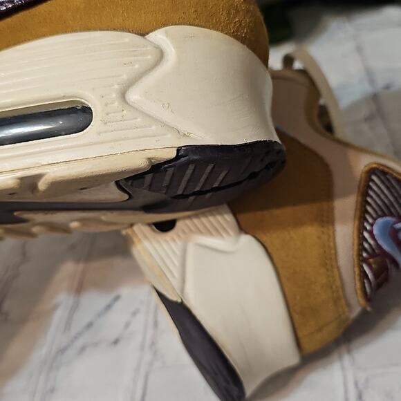 Nike Air Max 90 Varsity Pack Muted Bronze Tan And Brown Sneakers 13 main image 12
